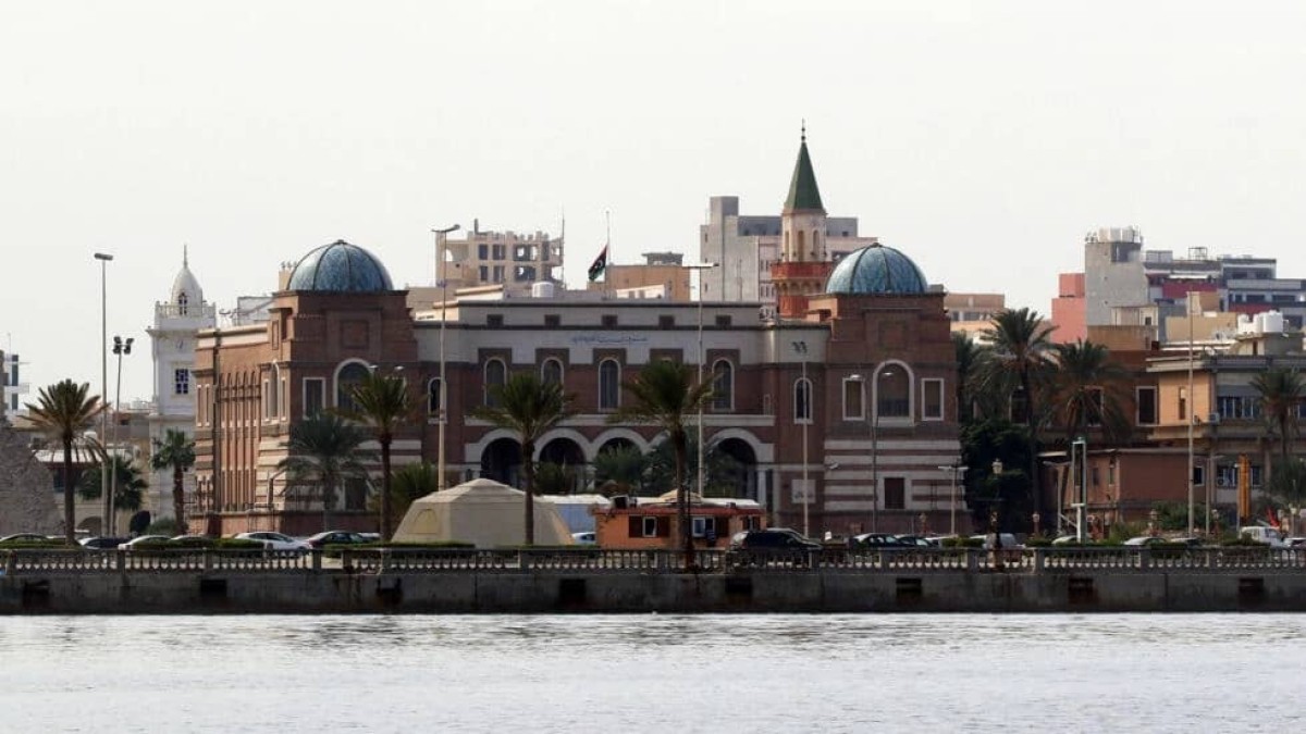 Will the unification of the Central Bank of Libya end the divisions between politicians?