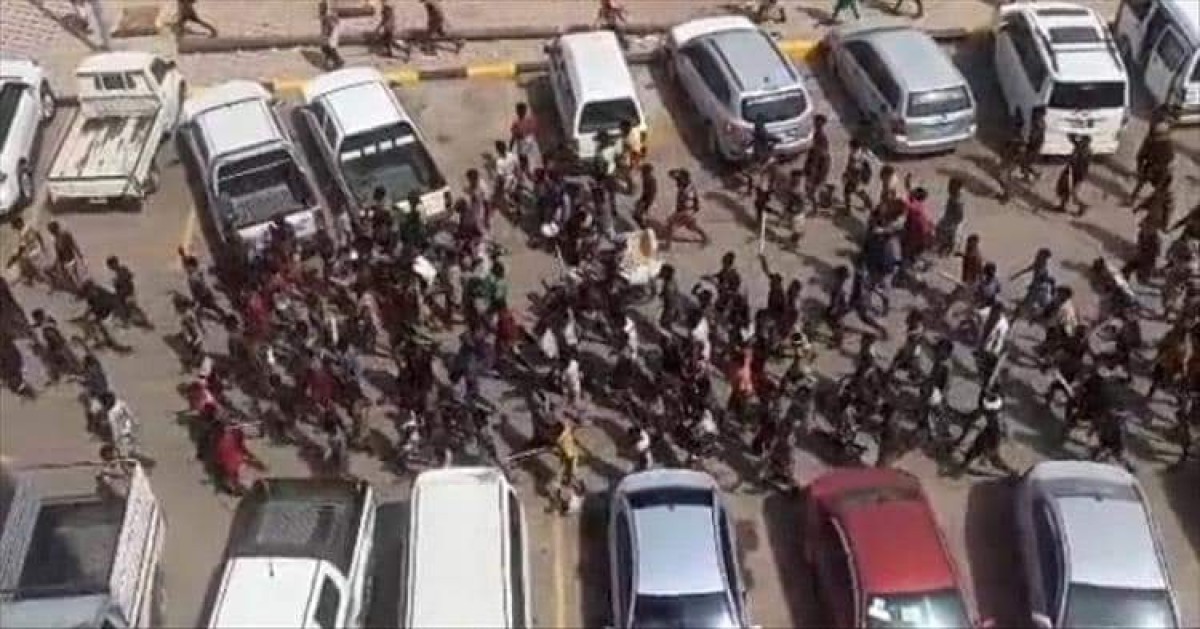 Angry protests by illegal African immigrants in Aden