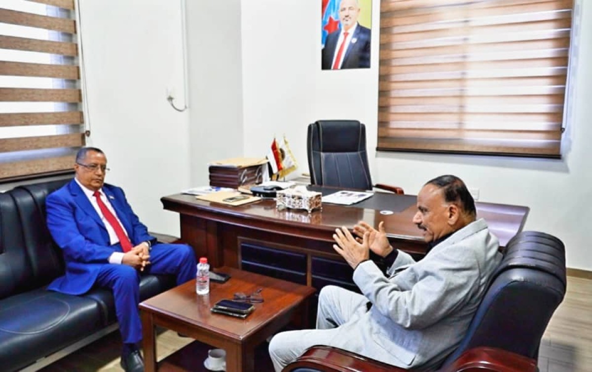 Dr. Al-Khobaji meets with the Minister of Transport in the capital, Aden