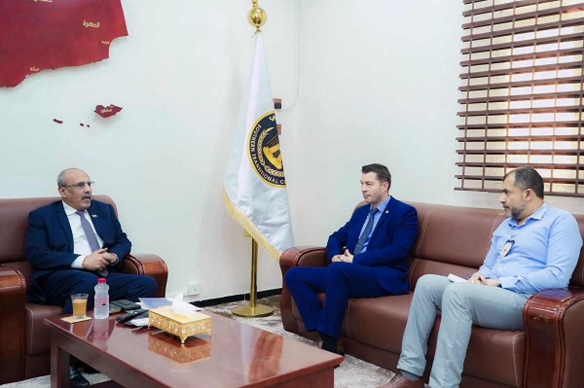 The President of the National Assembly receives the head of the International Committee of the Red Cross delegation in the capital, Aden