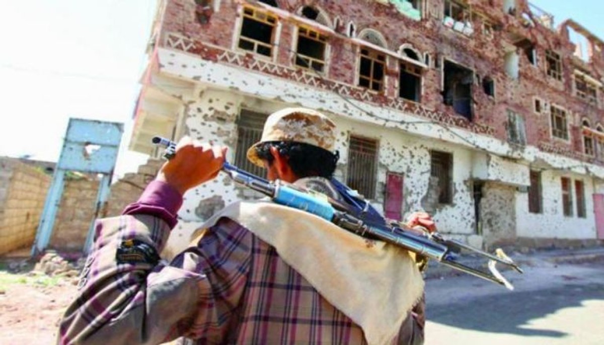 Newspaper: The Houthi coup in the court of history.. and Yemeni voices demanding a peace “revolution”.