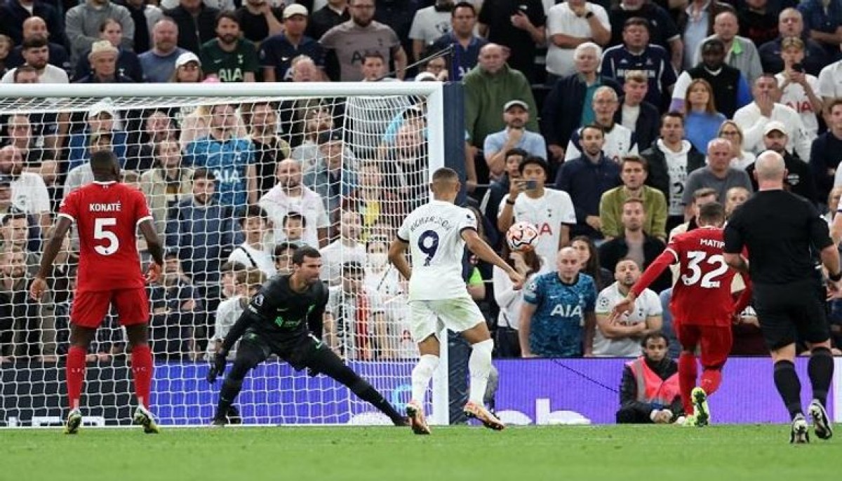 An own goal ends Liverpool's heroic steadfastness against Tottenham...and a rare fast for Salah