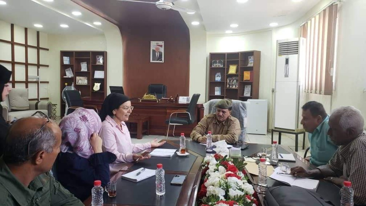 Brigadier General Jabr meets with the international expert on women's affairs at the United Nations Development Program (UNDP).