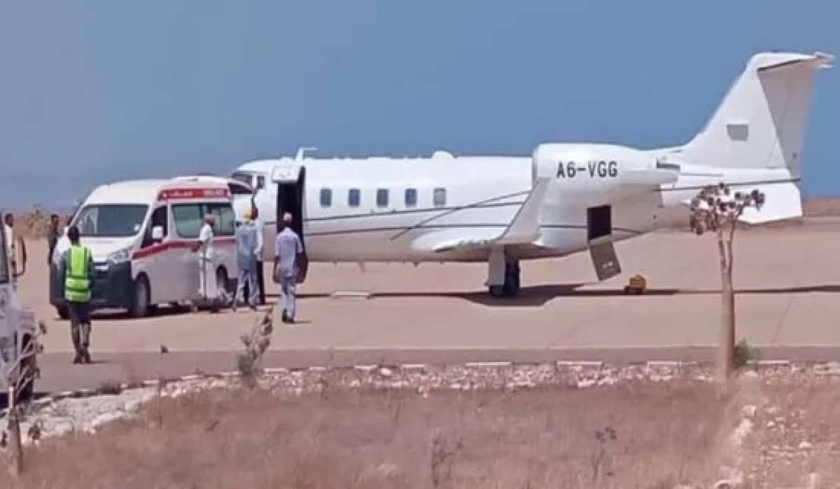 In a noble humanitarian step, a patient was transferred from Socotra for treatment in the Emirates