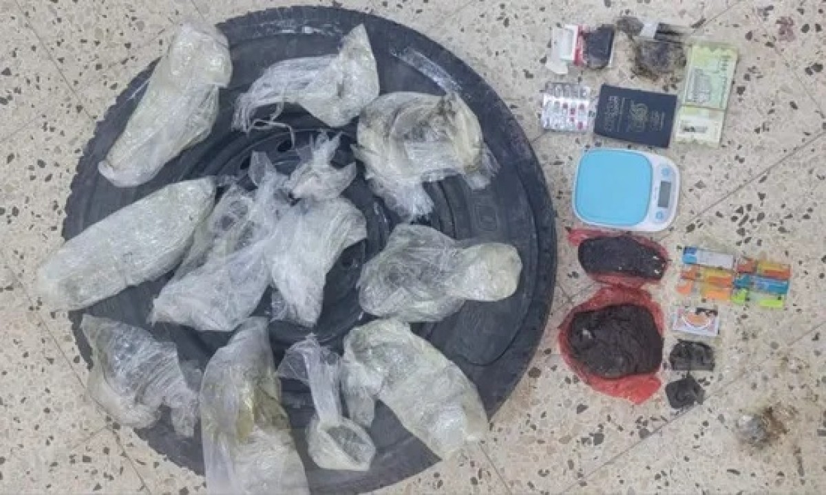 Hadhramaut.. A drug gang was arrested in Mukalla