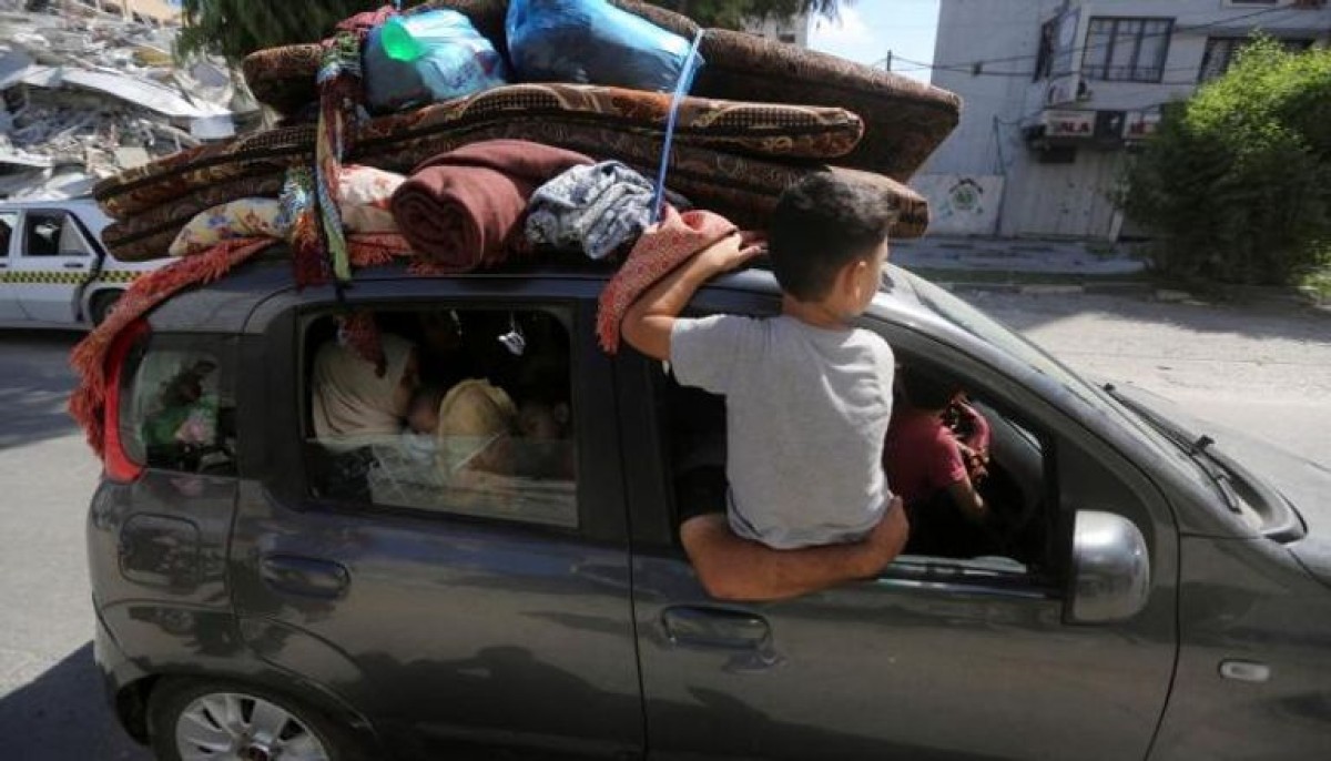 سكان غَزّة بين جحيم اللجوء الجديد ونار الموت