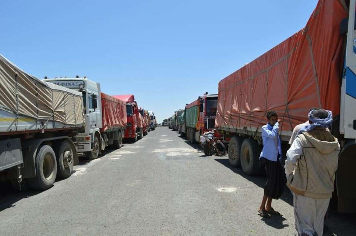 The Houthi group takes new measures against heavy transport trucks