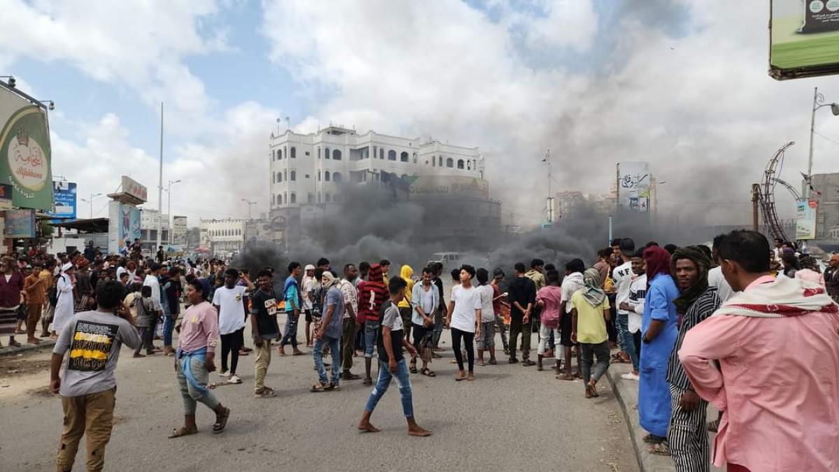 The Security Belt explains the fact that its forces burned motorcycles in Aden