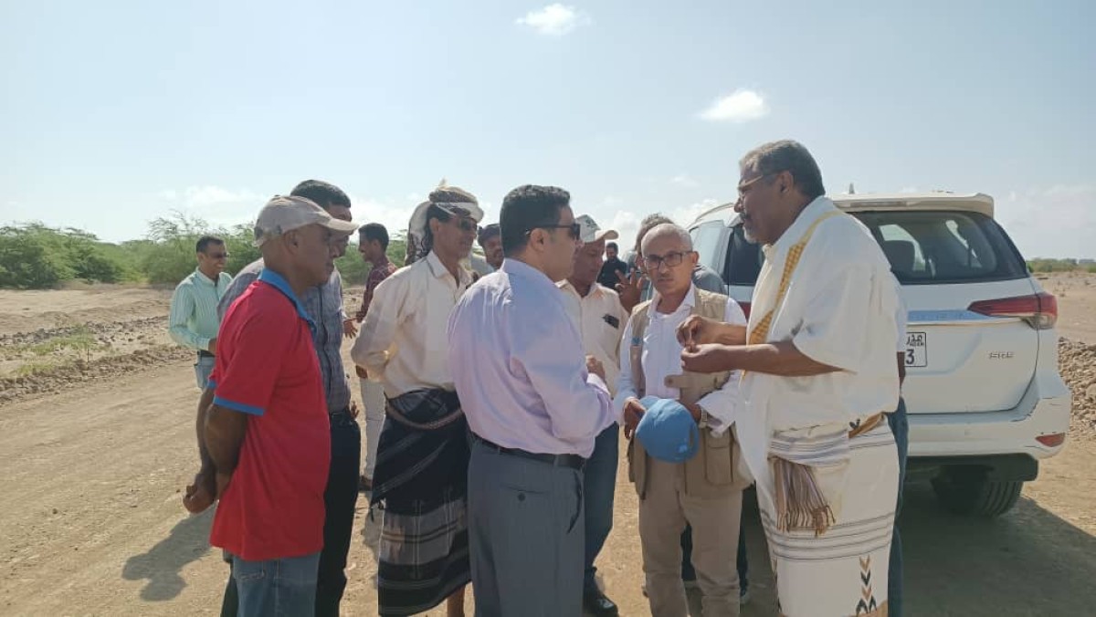 The Projects Unit of the Road Fund and UNOPS visit road projects funded by the World Bank in Abyan