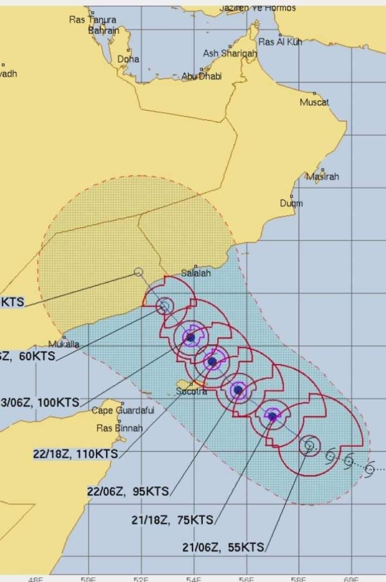 Meteorology warns that Cyclone #Tej will continue to develop, expecting heavy rains on Socotra