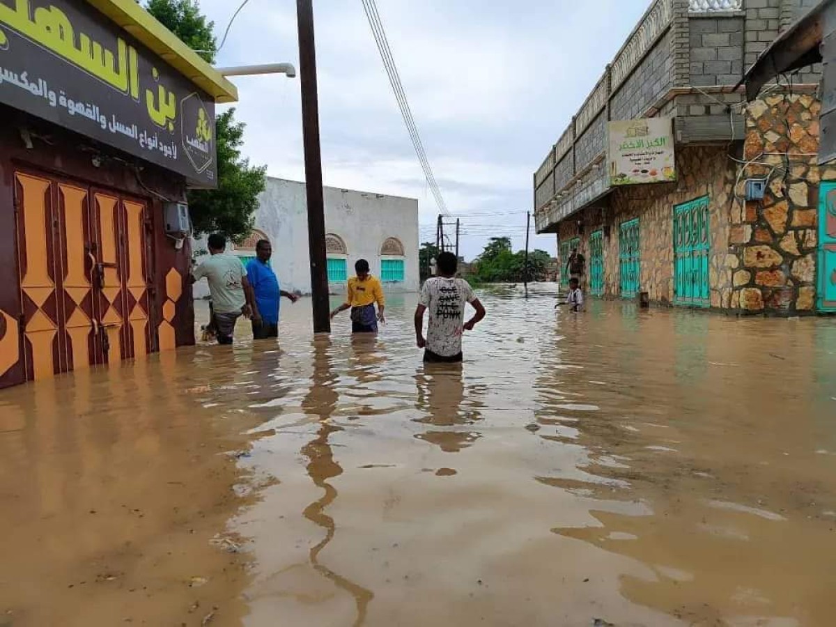 More than 10,000 families were affected by the tropical storm in Al-Mahra, Hadramaut, and Socotra