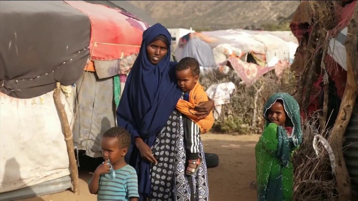 Newspapers: Somali refugees flee Yemen to escape deteriorating conditions