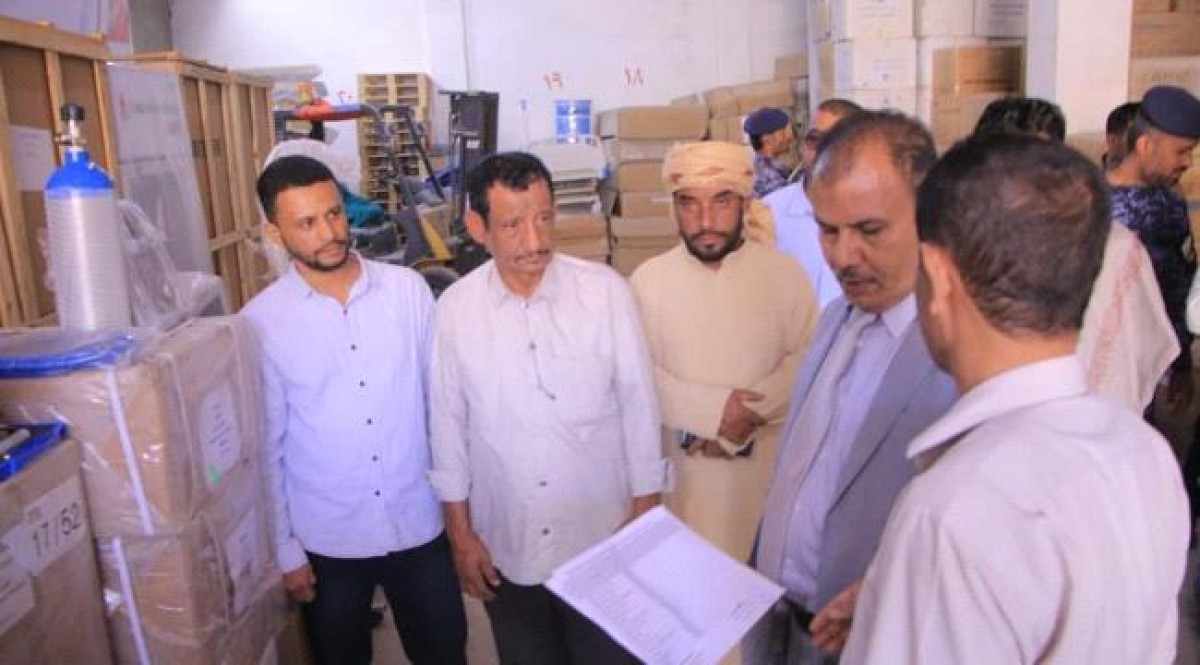 Inaugurating the receipt and distribution of medical devices to hospitals in Wadi Hadhramaut