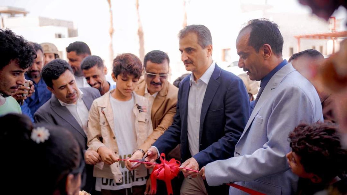 Aden.. The opening of the local council building of Khor Maksar District after it was destroyed due to the war