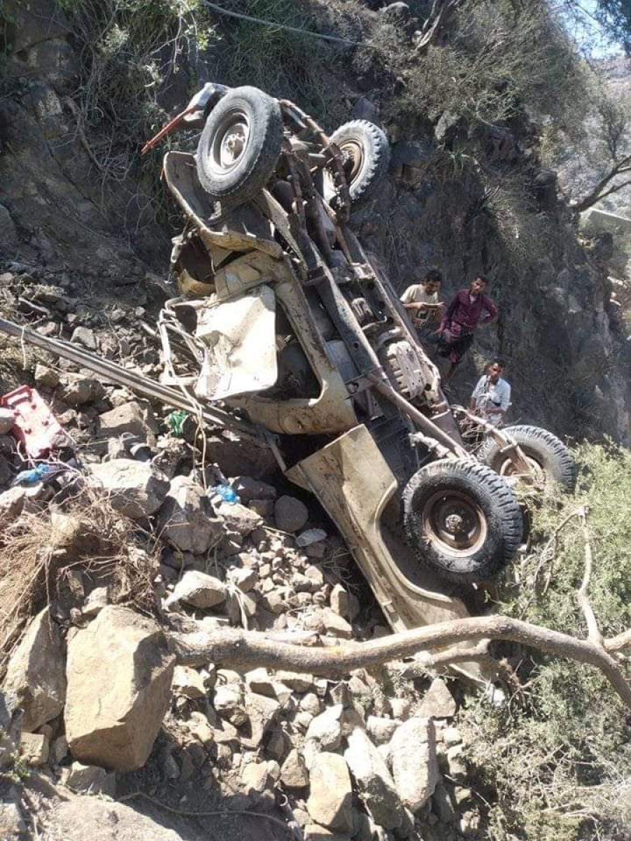 Six children were killed in a horrific traffic accident in Al Dhalea Governorate (names)