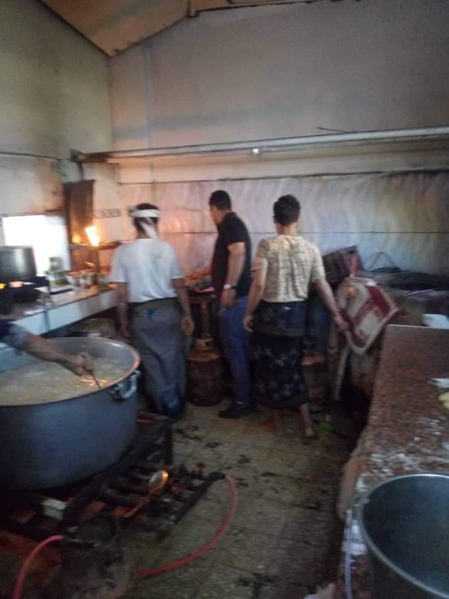 The campaign to monitor restaurants continues and one of them was closed in Al-Mualla