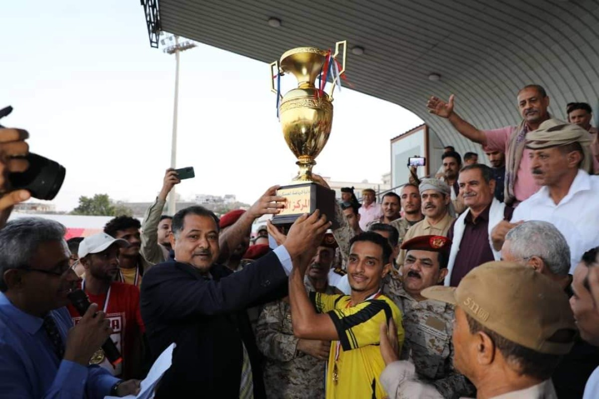 In the presence of the Minister of Defense, Al-Daari, the Abyan axis culminates in the military football championship