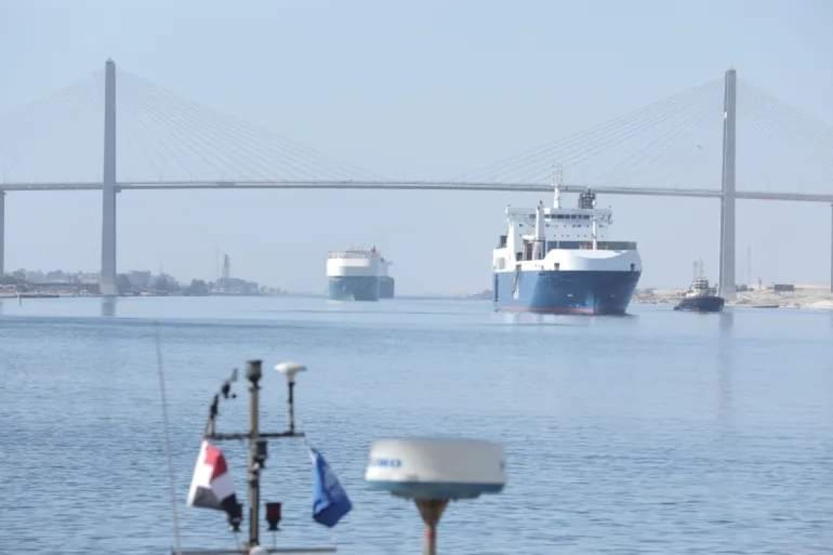 Chairman of the Suez Canal Authority: Maritime traffic in the canal is normal and there are consequences of tension