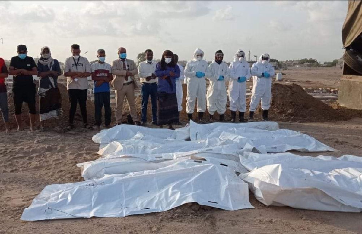 28 unidentified bodies were buried in the capital, Aden