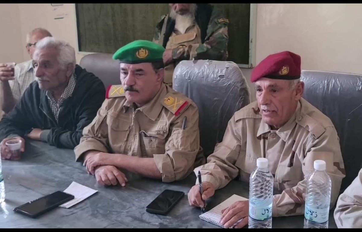 An expanded meeting in Al-Dhalea discusses the military and local situation and emphasizes increasing readiness