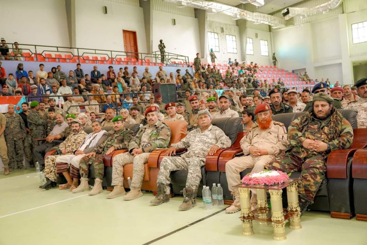 Al-Zubaidi salutes the steadfastness of our armed forces on the confrontation fronts in Al-Dhalea