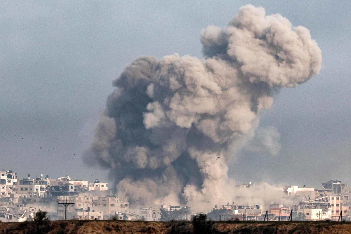 The death toll in Gaza rose to 21,110 people