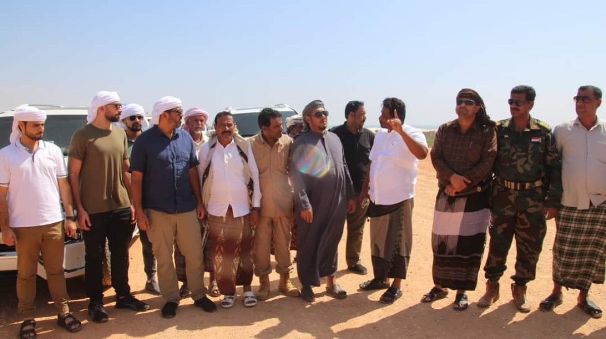 With Emirati support, the Governor of Socotra opens 22 housing units and inspects the progress of the asphalting of Qaara Road in the south of the governorate