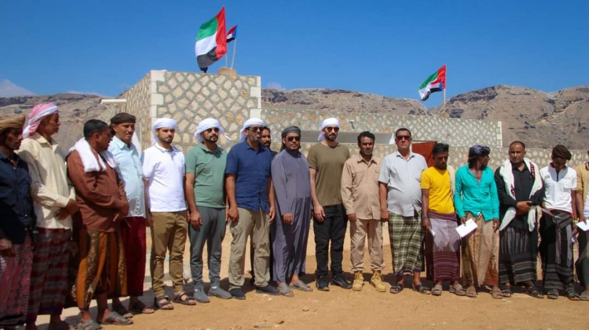 With Emirati support, the Governor of Socotra opens 22 housing units and inspects the progress of the asphalting of Qaara Road in the south of the governorate