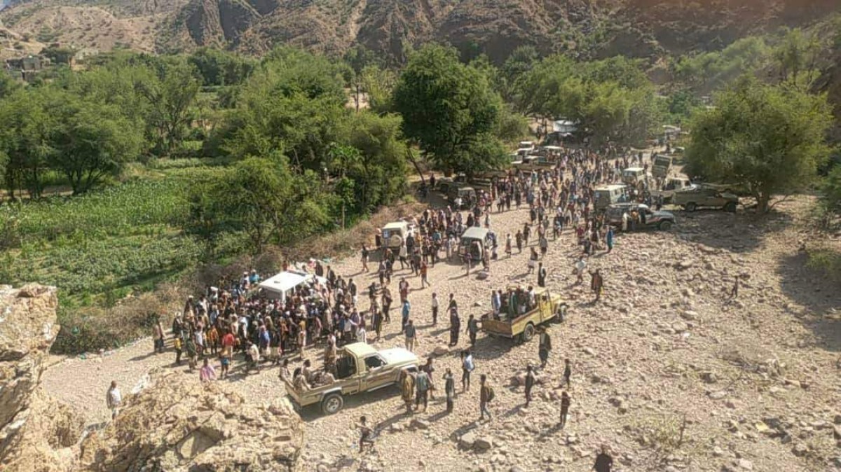 A majestic funeral will carry the bodies of the martyrs Al-Hazmi and Al-Hawshabi to their final resting place