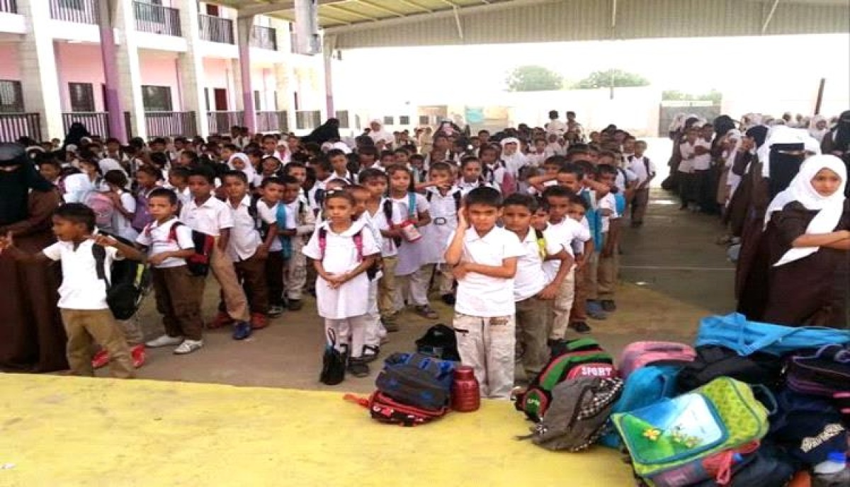 A strike began in a number of public schools in Aden in protest against the non-payment of salaries