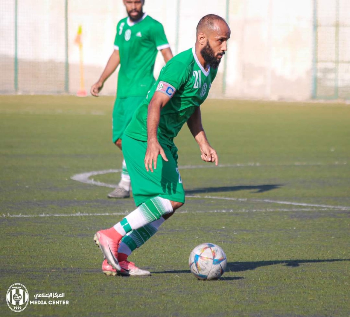 وحدة عدن يتجاوز النصر وينفرد بصدارة دوري عدن الممتاز2