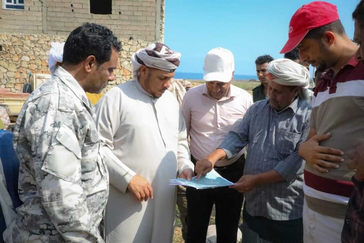 سقطرى.. إزالة المباني العشوائي في الشوارع العامة بمدينة حديبوه