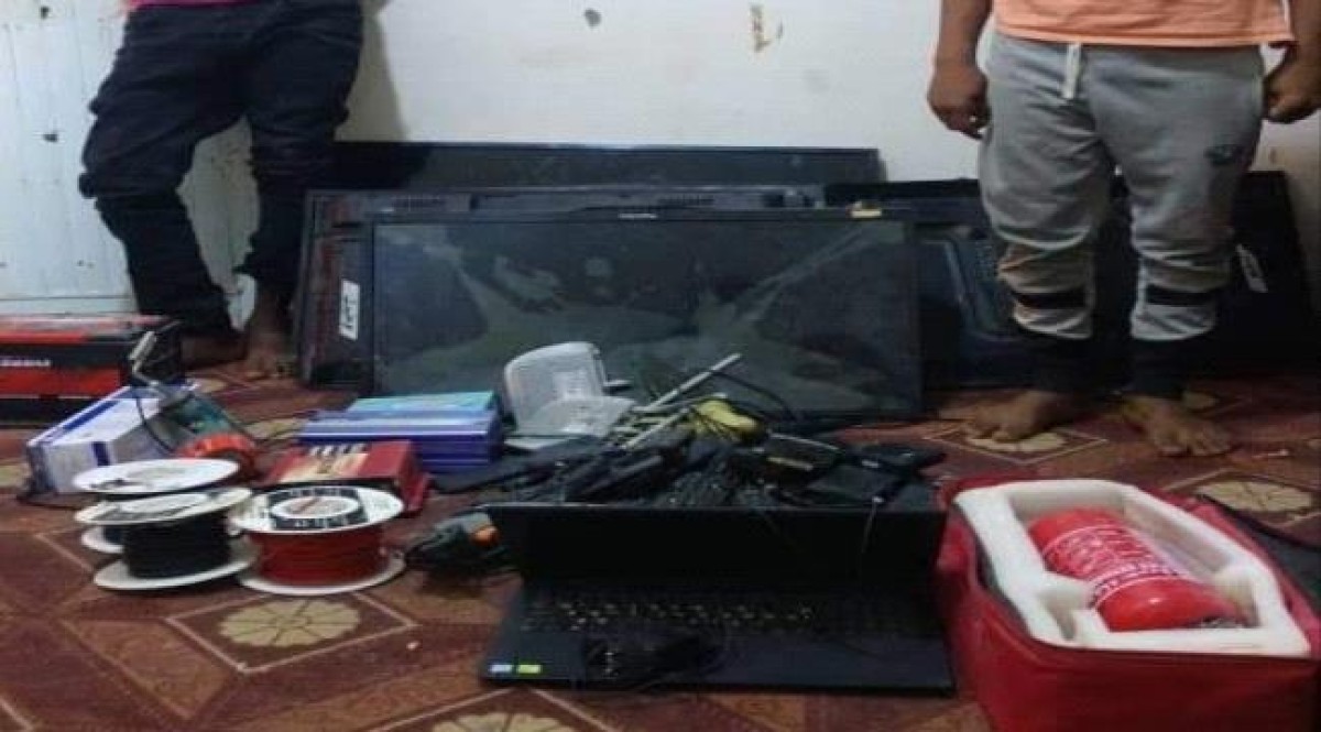 Al-Mahra... Shipping police arrest four people on charges of stealing the contents of a hotel