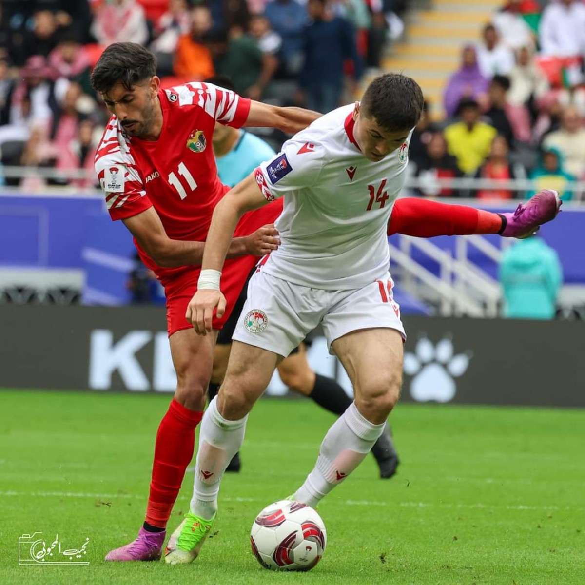 Jordan qualifies for the semi-finals of the Asian Cup for the first time in its history... with a goal against Tajikistan