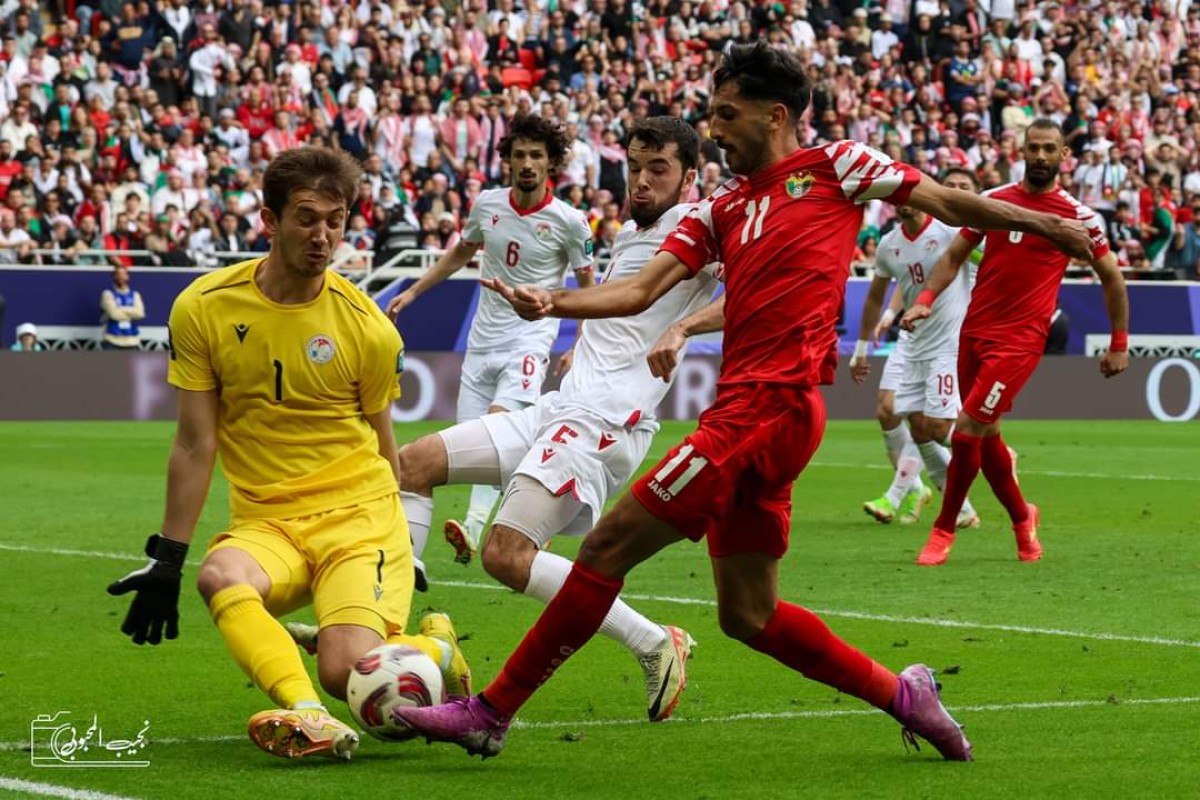 Jordan qualifies for the semi-finals of the Asian Cup for the first time in its history... with a goal against Tajikistan