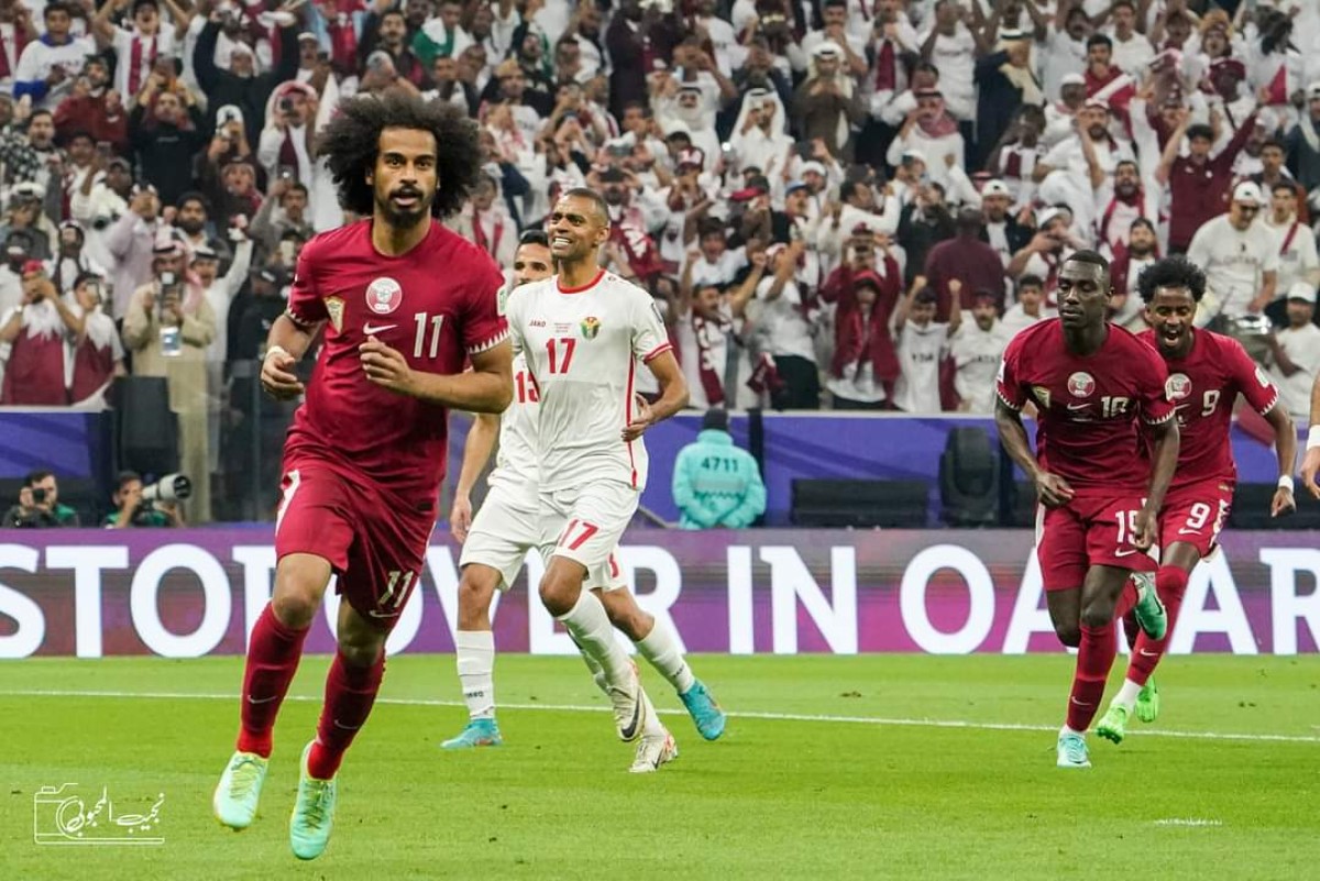 بهاتريك أكرم عفيف التاريخي.. قطر تحتفظ بكأس آسيا بثلاثية في الأردن