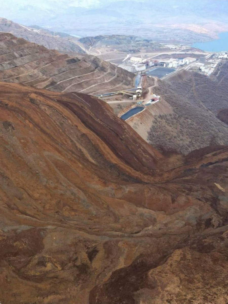 Turkey: Search operations continue for the trapped mine workers and demands for its closure