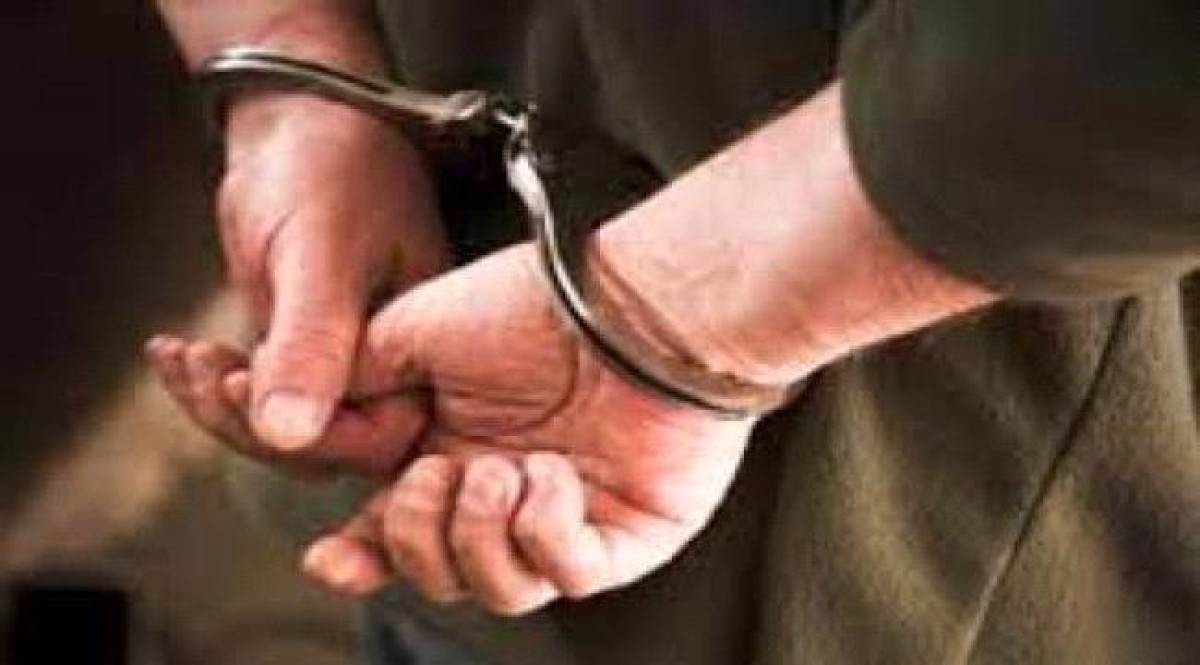 A person was arrested in possession of a quantity of hashish in Shabwa