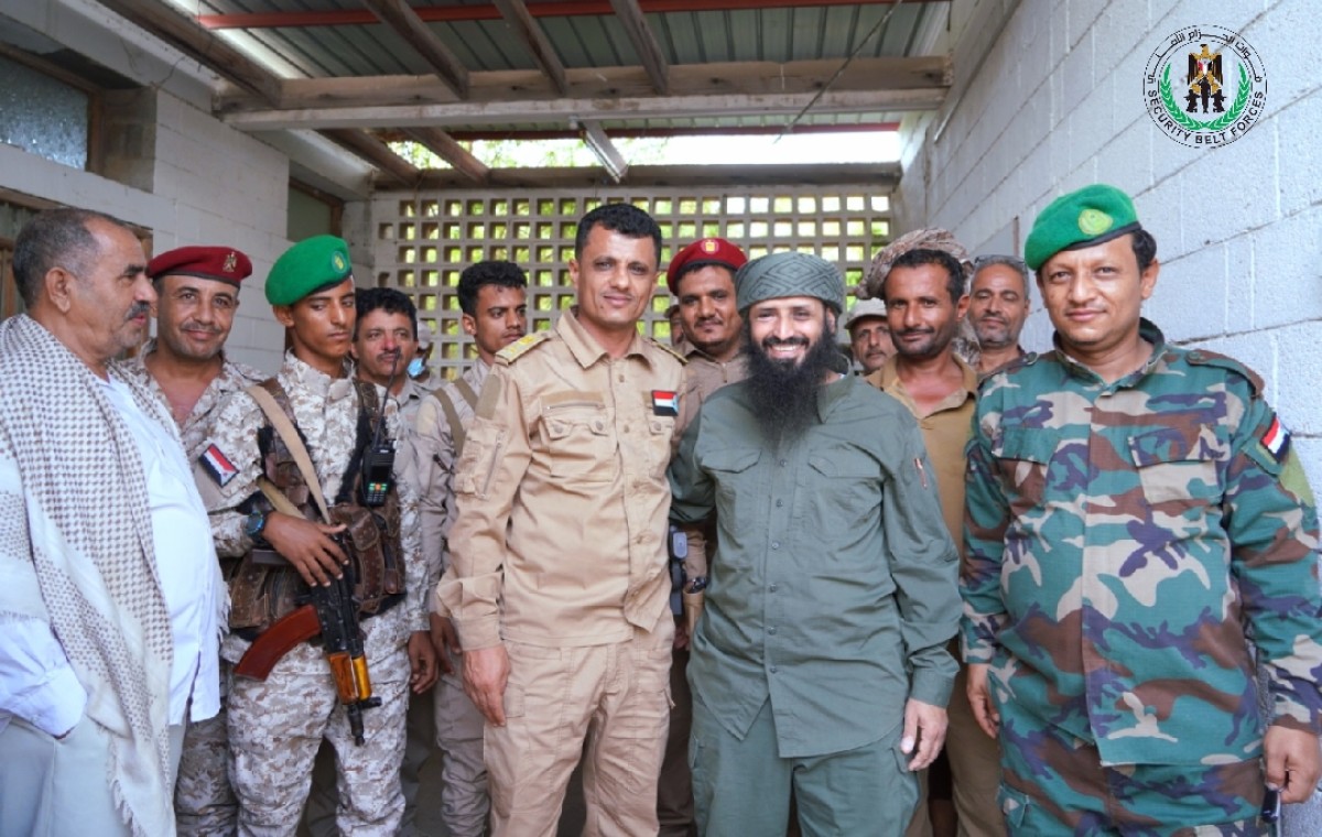 The Governor-General visits the Military College and the Commander and Staff Training Institute in the capital, Aden