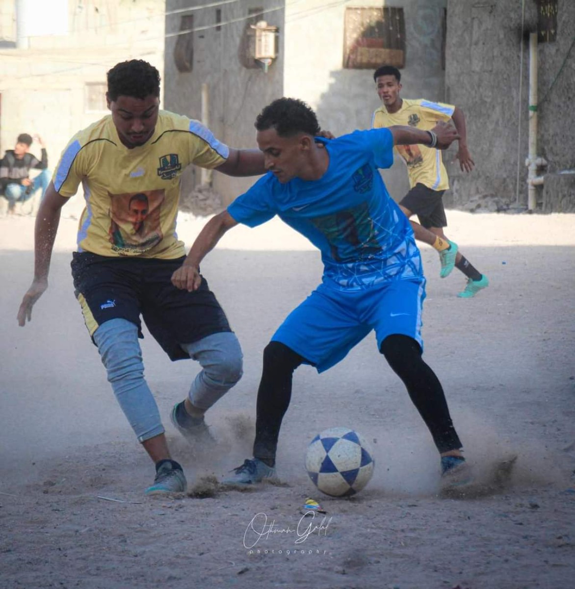 “Habayeb” pomes and kabsa in the Castro Al-Mualla Ramadan League