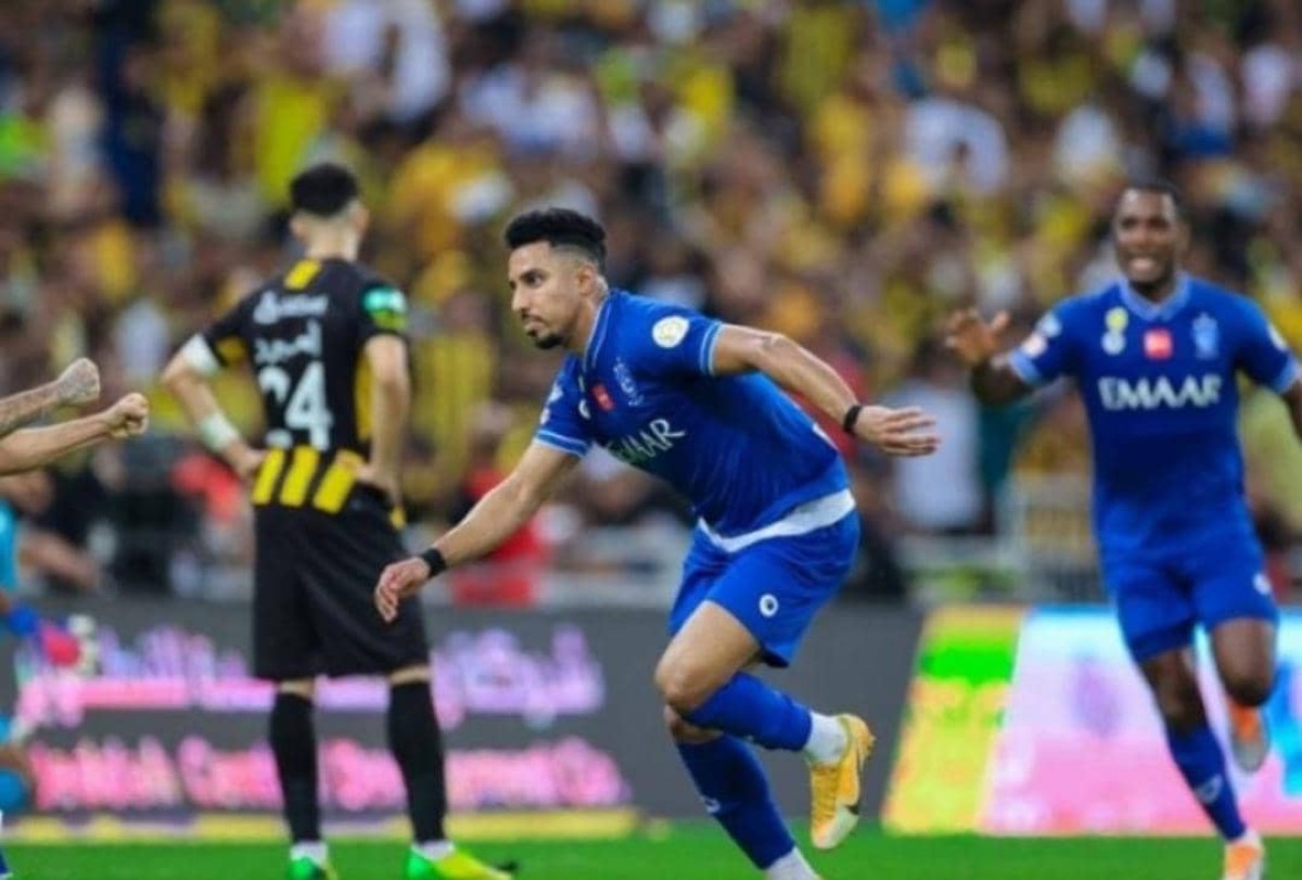 بعد قلب الطاولة على الاتحاد.. "الهلال" يقطع شوطاً كبيراً نحو لقب الدوري السعودي