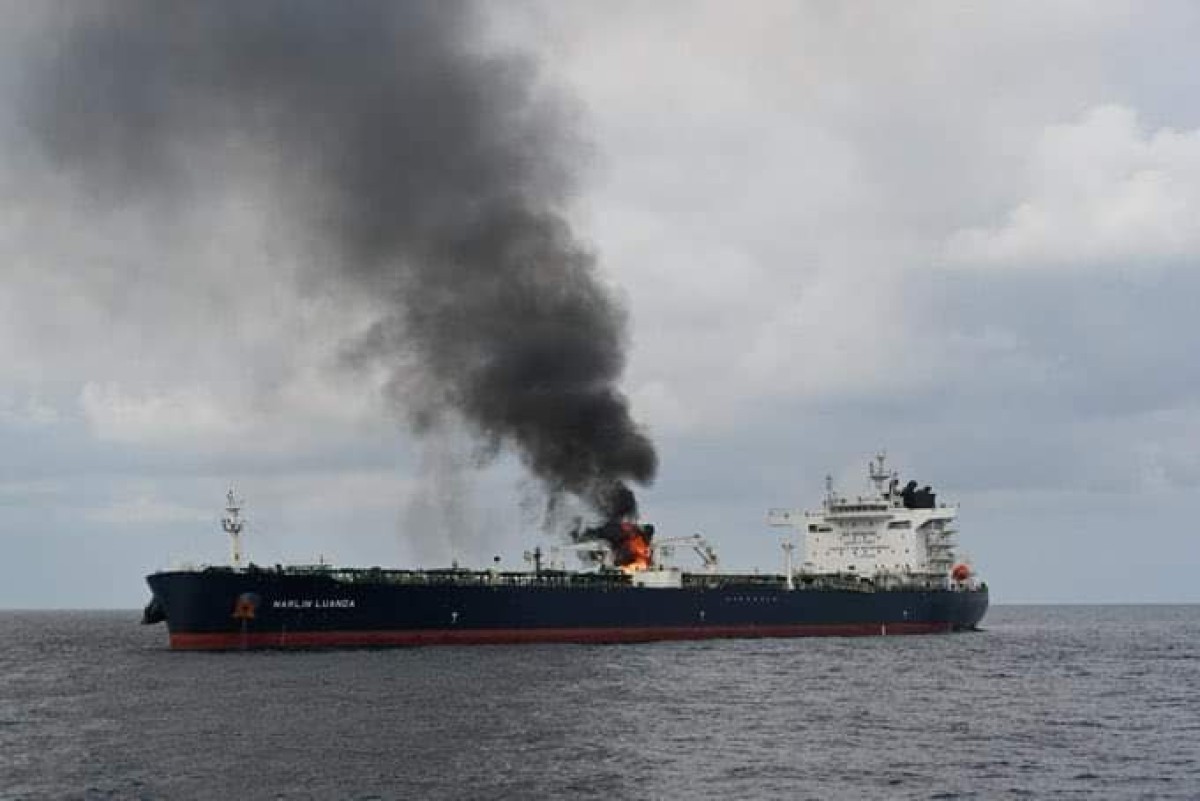 Coinciding with the sinking of the "Robimar"... a new attack on a cargo ship west of Hodeidah