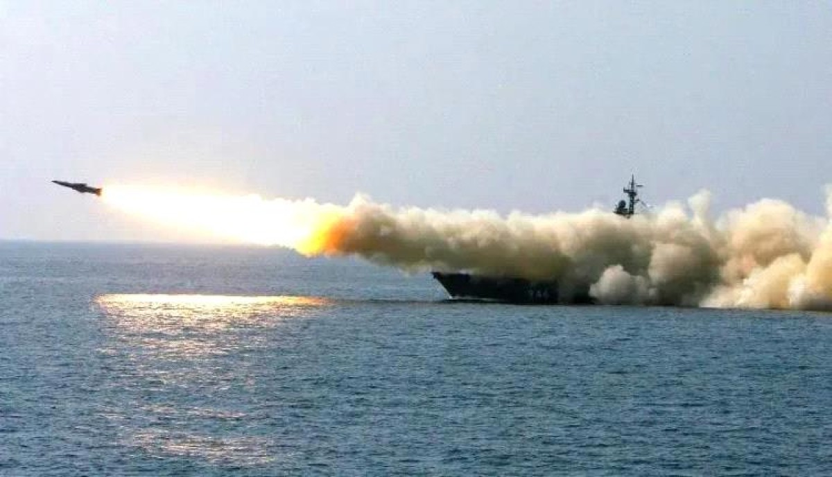 The US Army announces the destruction of two Houthi missiles in the Gulf of Aden