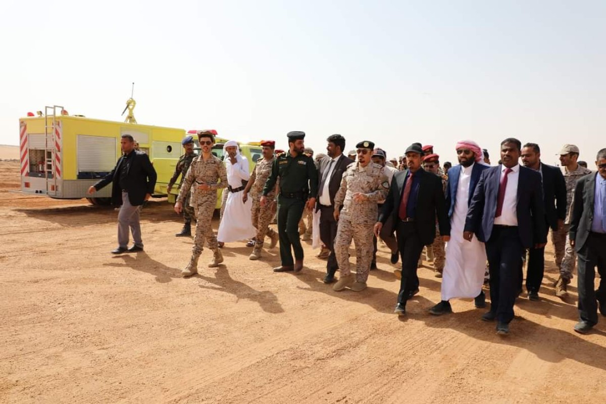 The Governor of Hadhramaut discusses procedures to facilitate the arrival of pilgrims at the Al-Wadiah land port