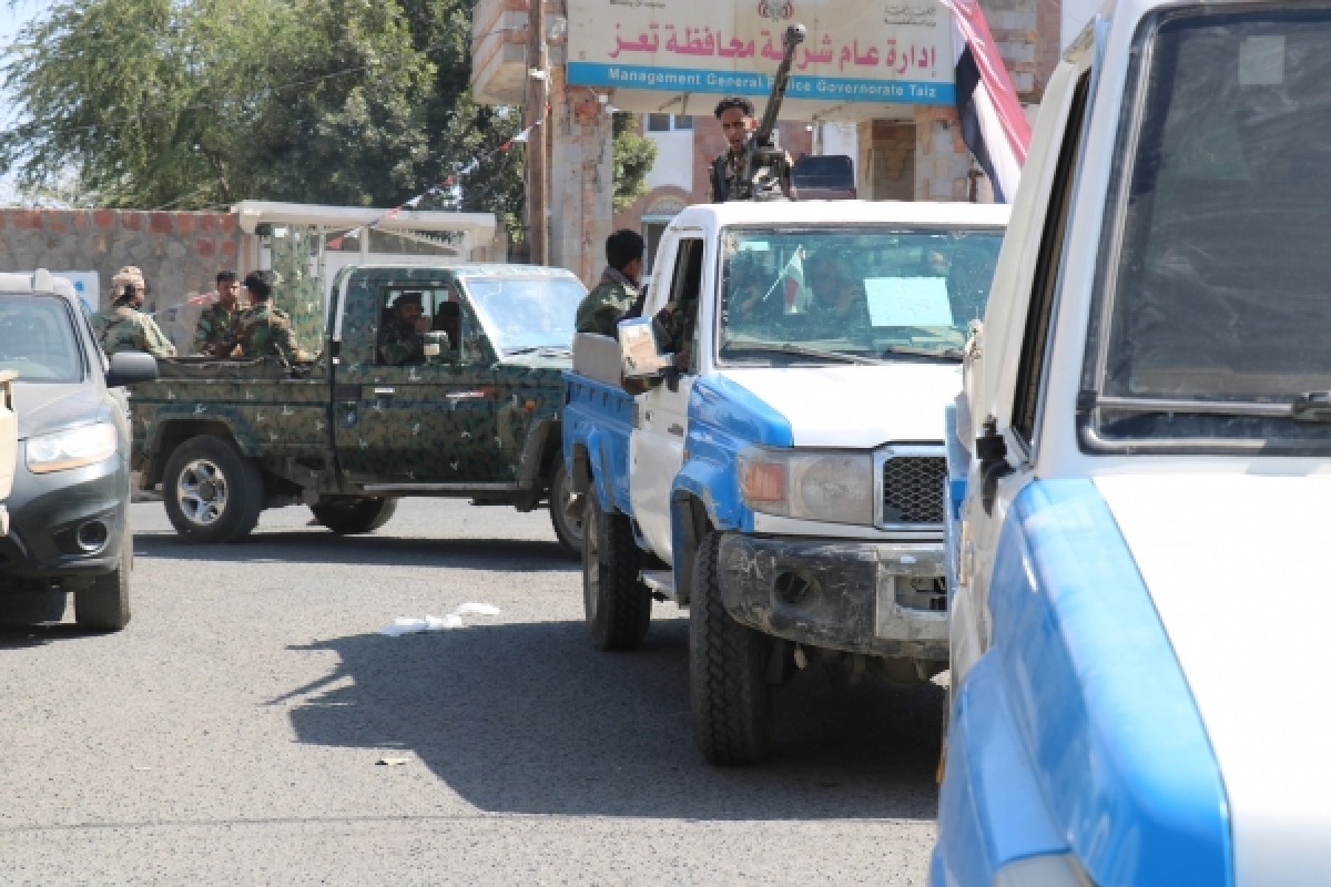 Taiz police announce the arrest of the two most dangerous wanted men in the governorate