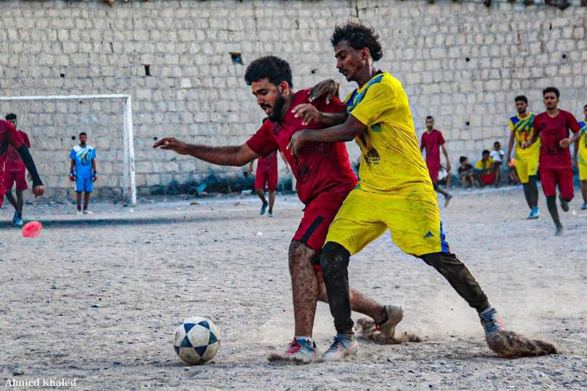 التعادل يخيم على مواجهة منتخب البريقة والشبح في دوري كاسترو المعلا الرمضاني