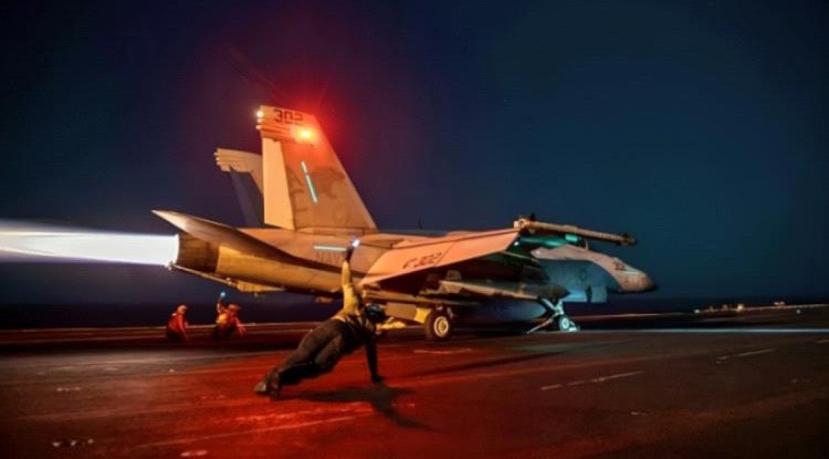 New American raids target Hodeidah Airport