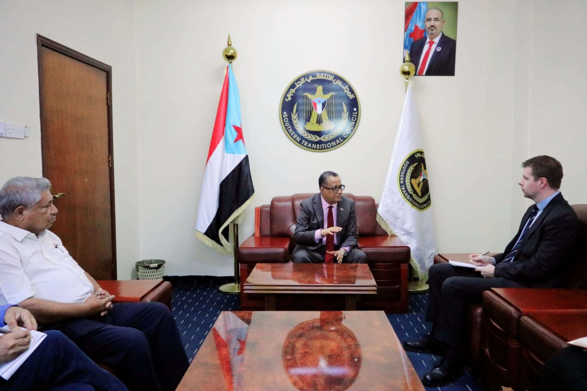 Dr. Al-Khobaji discusses the latest developments in the political situation with the Acting Director of the Office of the UN Envoy in Aden