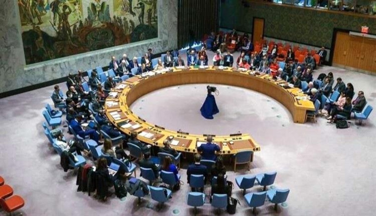 The government calls on the Security Council to hold the Houthis accountable for the “Radaa” crime