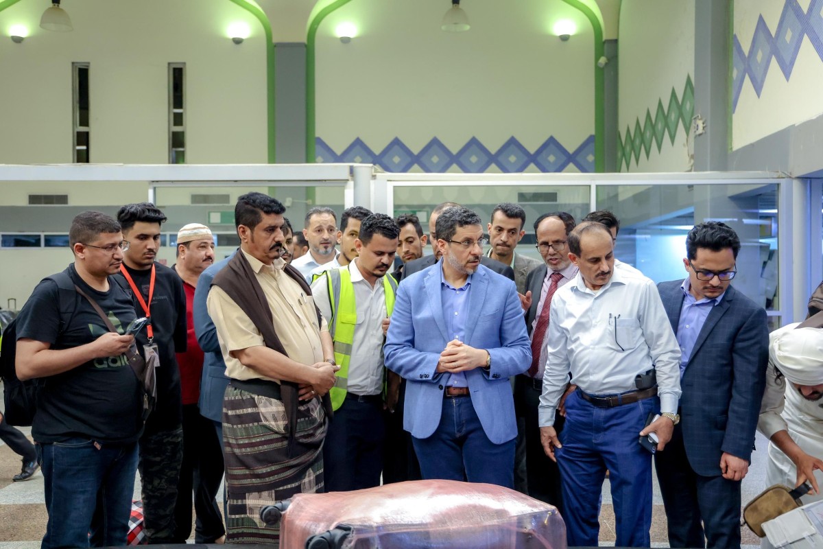 After his return from Jeddah, the Prime Minister issues several directives to improve Aden Airport services